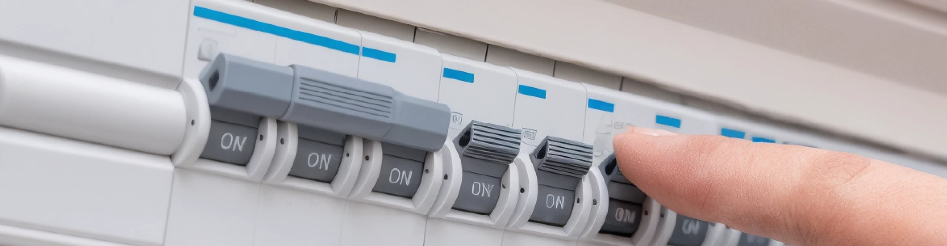 Électricien à Giens